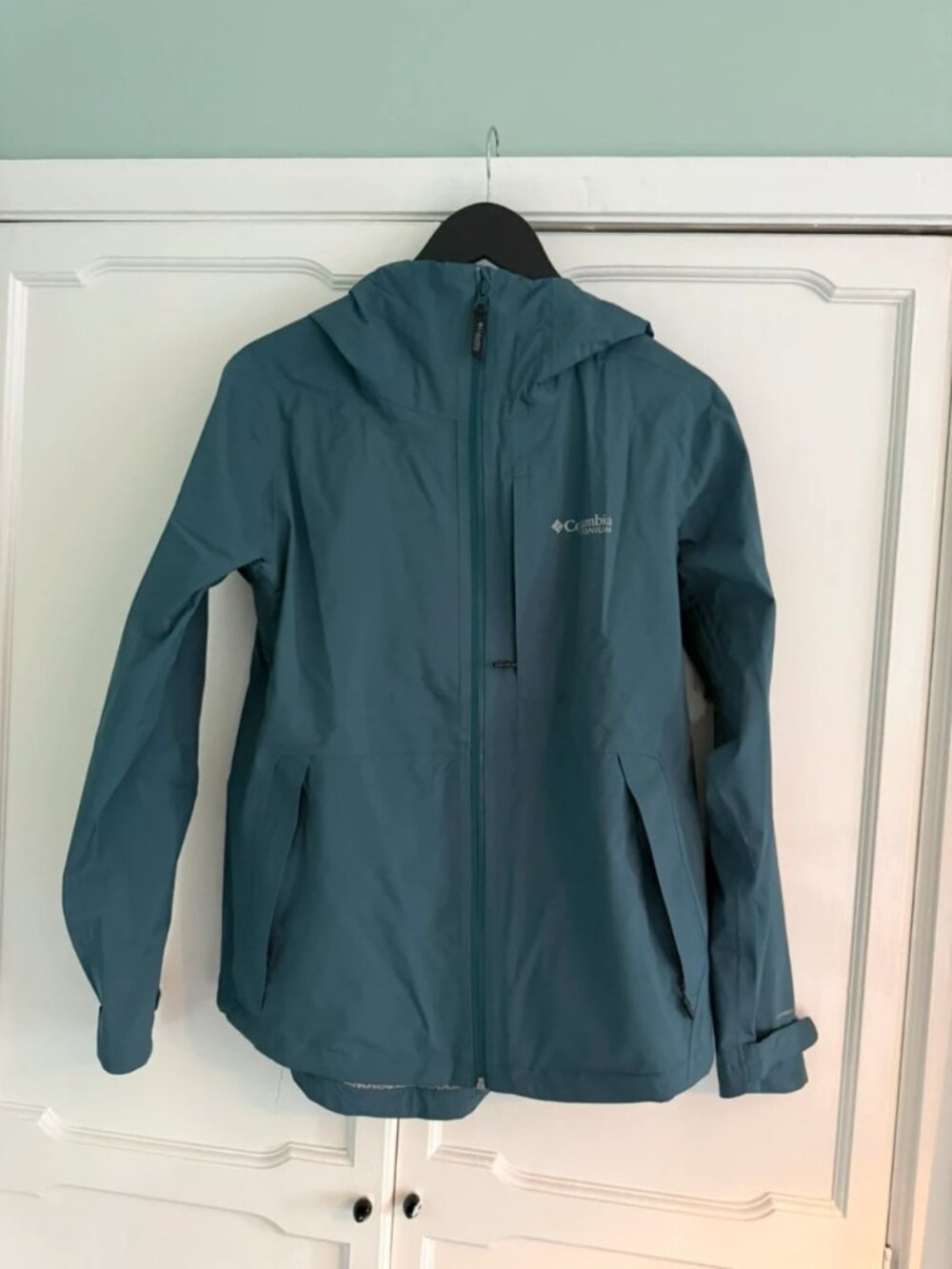 Columbia Titanium Ampli-Dry Waterproof Hiking Shell Jacket Everblue Women's Size